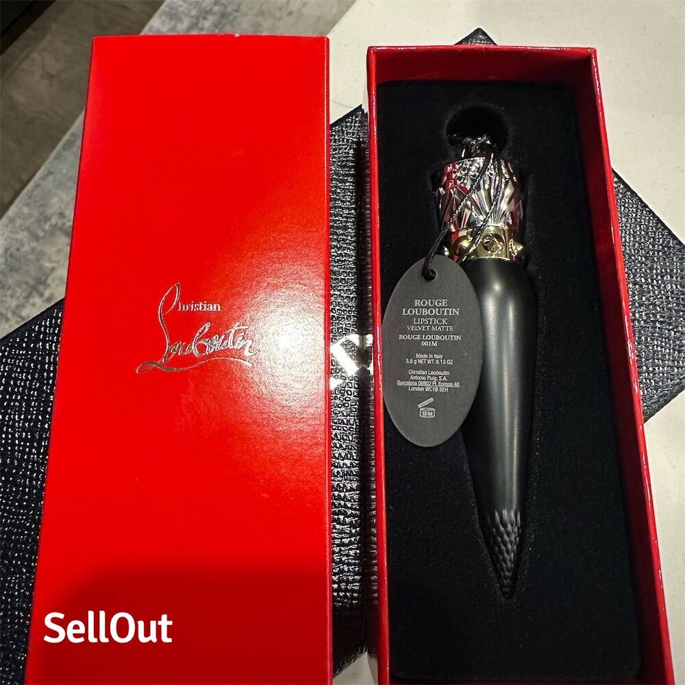 Christian Louboutin Velvet Matte Lipstick 001M Long-lasting Hydrating